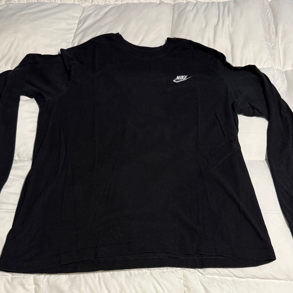 Nike Classic Black Tee